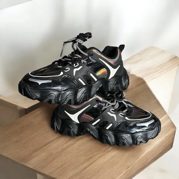 Reflective platform sneakers Women Holographic Sneakers Cyber Chunky Sole Silver