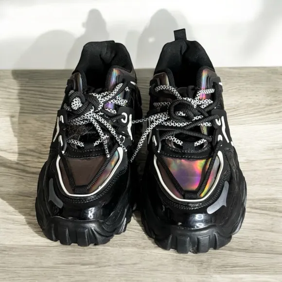 Reflective platform sneakers Women Holographic Sneakers Cyber Chunky Sole Silver