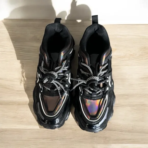 Reflective platform sneakers Women Holographic Sneakers Cyber Chunky Sole Silver