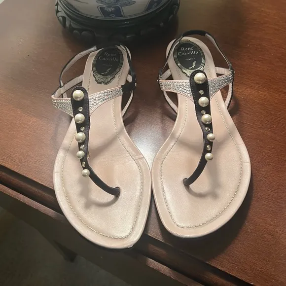 Rene Caovilla 37.5 pearl and crystal thong flat sandals VGUC
