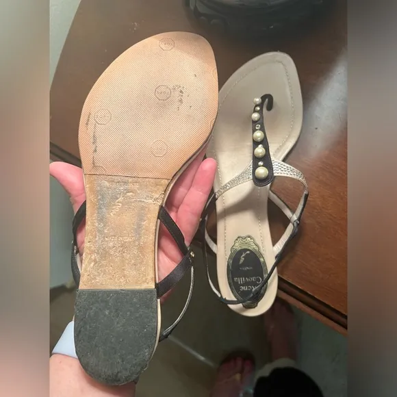 Rene Caovilla 37.5 pearl and crystal thong flat sandals VGUC