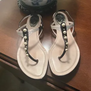 Rene Caovilla 37.5 pearl and crystal thong flat sandals VGUC