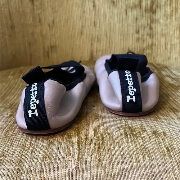 Repetto Women's Ballet Flats eu 39
