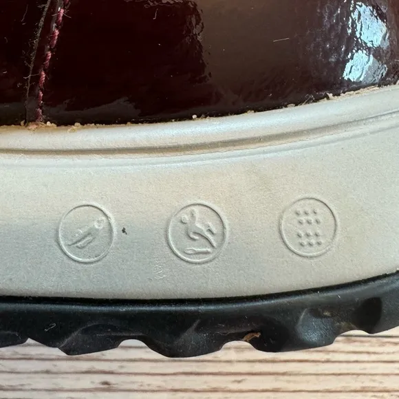 Rockport XCS Britt Alpine Waterproof Slip Proof Insulated Merlot Leather Boots