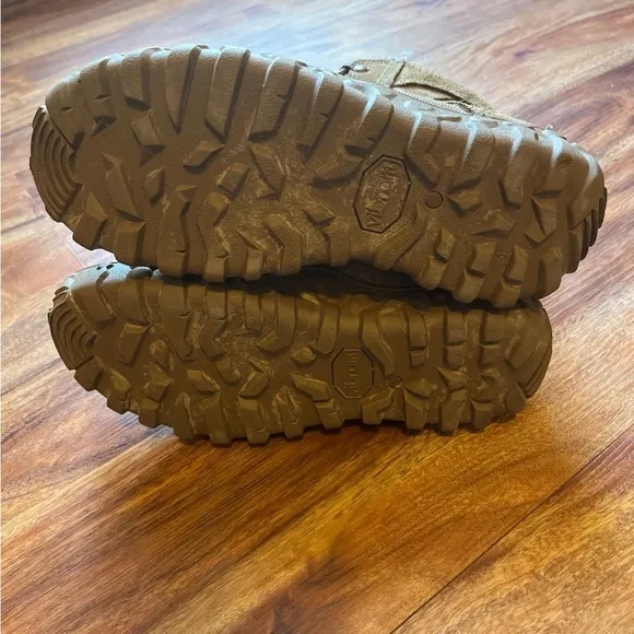 Rocky Insulated Winter Combat Military Boots