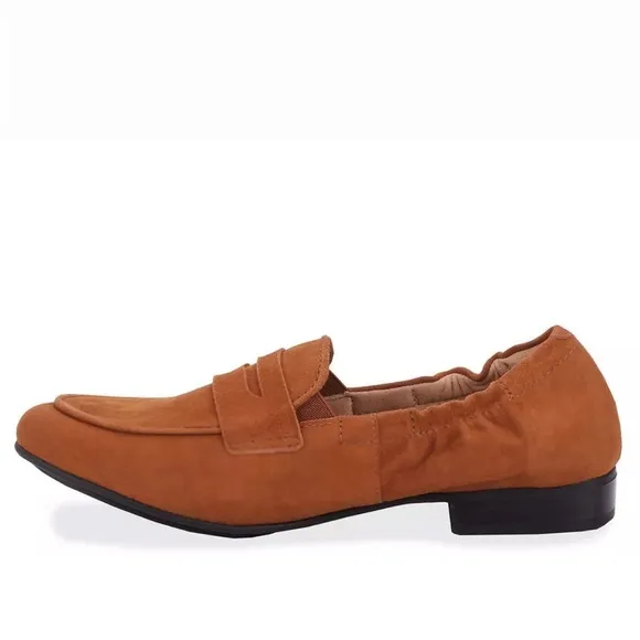 Rog Hommerson Trendy Tan Loafers Size 8