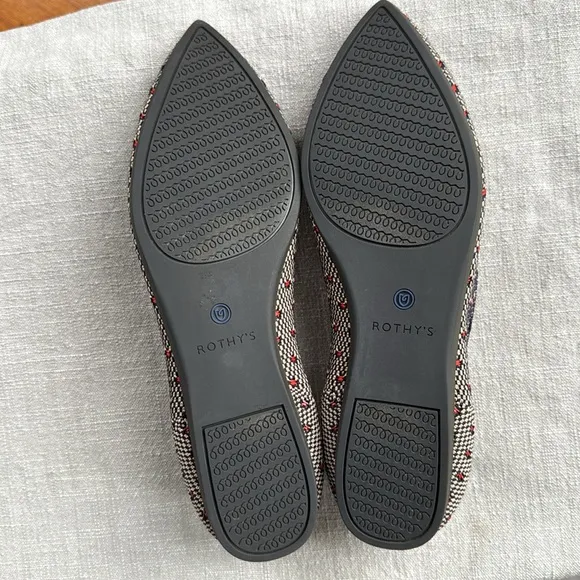 Roth’s The Point Coral Dot Flats Sz 10