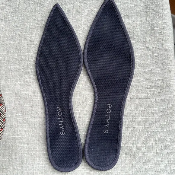 Roth’s The Point Coral Dot Flats Sz 10