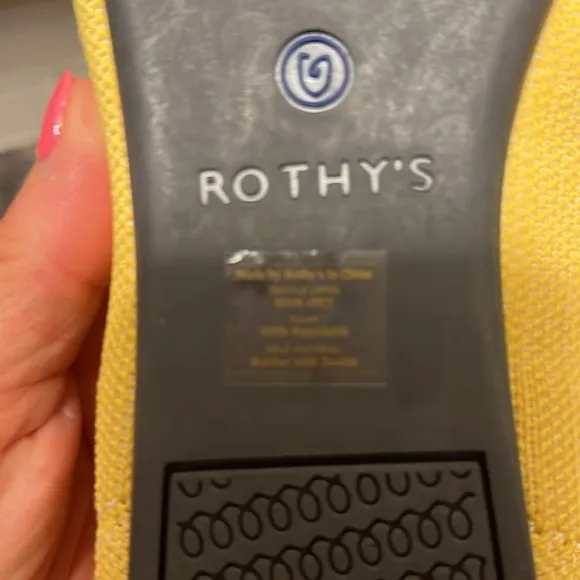 Rothy’s extra cushion lemon yellow pointed flats