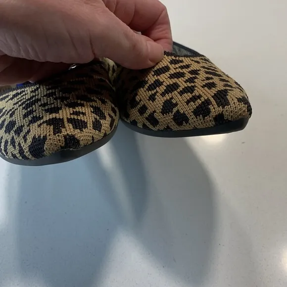 ROTHY’S OG Leopard Pointed-toe Flats Size 9.5