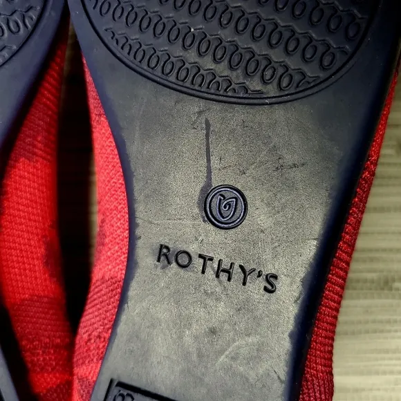 Rothy's Red Camouflage Pointed Flats 8.5
