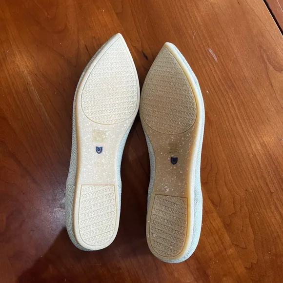 Rothy’s The Point Flats in Sand Beige with Blue Trim – Size 10.5 Shoes