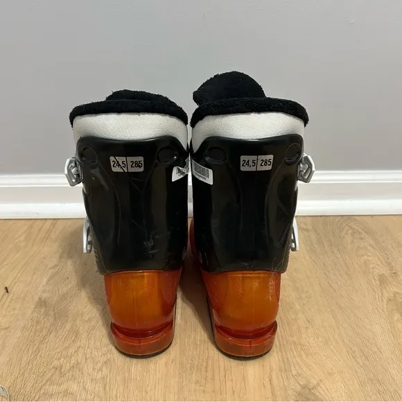 Salomon T3 Women’s Vibrant Orange Ski Snow Boots Women’s Size 8
