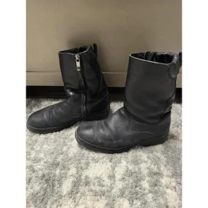 Salvatore Ferragamo Men's Black Leather Insulated Boots Size 7