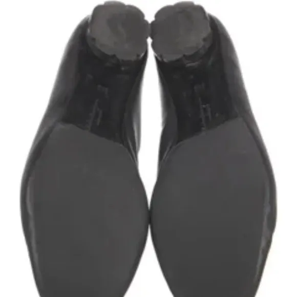 Salvatore Ferragamo Sarno Black Leather Loafers SZ 8.5 gently used. New soles