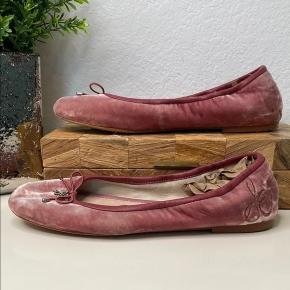 Sam Edelman Felicia Pink Velvet Ballet Flats Size 8