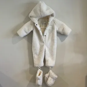 Sam New York flawless 3-6 month‎ baby snow suit with boots fleece