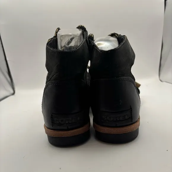 Sorel Black and Gold Women's Torpeda Lace Gladiator Flat Sandals Size 9 1/2