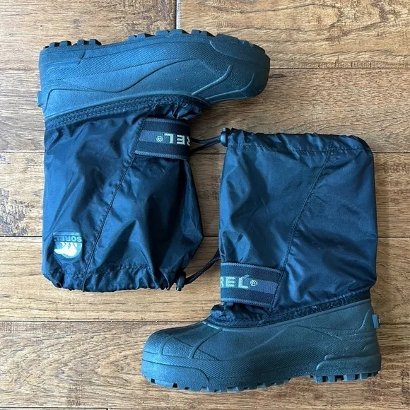 SOREL Ice Fox Insulated Waterproof Snow Boots Black Sz EU 37 / Women's 6