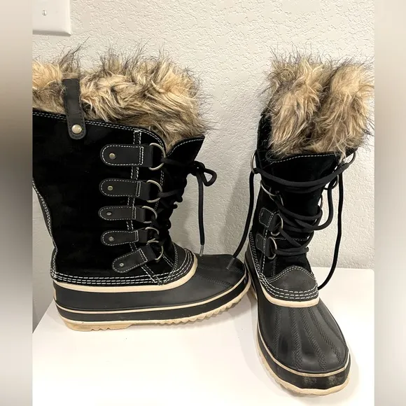 Sorel Joan of Artic waterproof boots