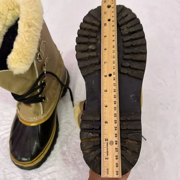 SOREL Men’s Caribou Fleece-trimmed Nubuck and Rubber Snow Boots 11
