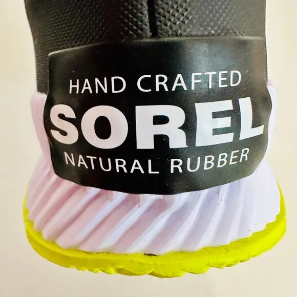 SOREL OUT N' ABOUT PUFFY PUFFER ZIP WATERPROOF INSULATED BOOTS BLACK