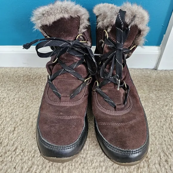 Sorel Tivoli sport cattail winter snow boots brown suede waterproof size 8