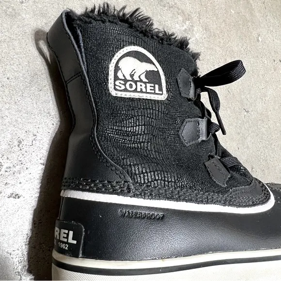 ⚡️Sorel Tivoli Womens Winter Snow Boots, Color Black/Turtledove, Size 6