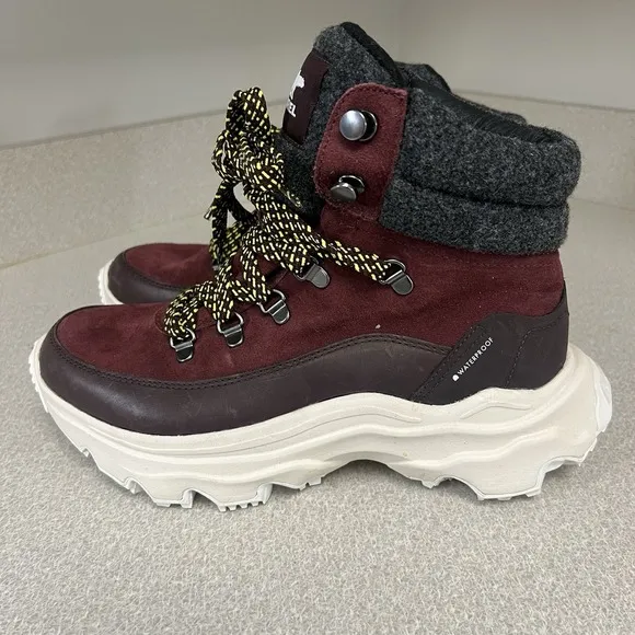 Sorel Women Sz 9 Kinetic Breakthru Conquest Boots In Cinder BloodstoneWaterproof