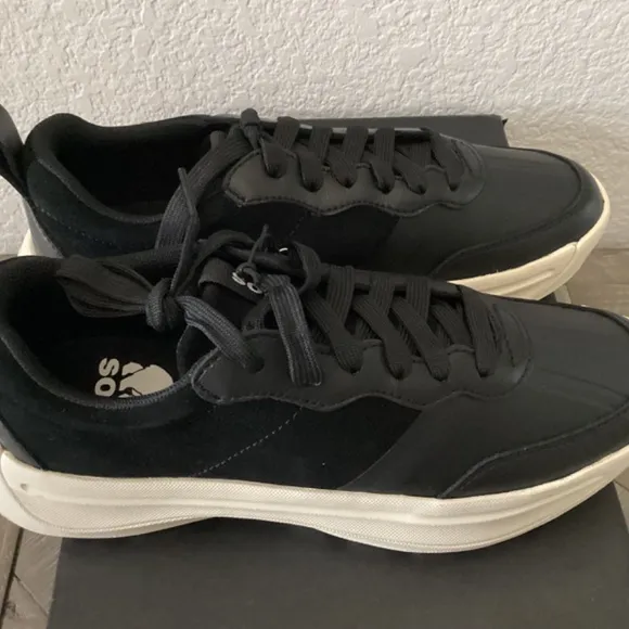 SOREL Women's Ona 503 Everyday Low-Top Lace-Up Platform Sneakers, size 7…
