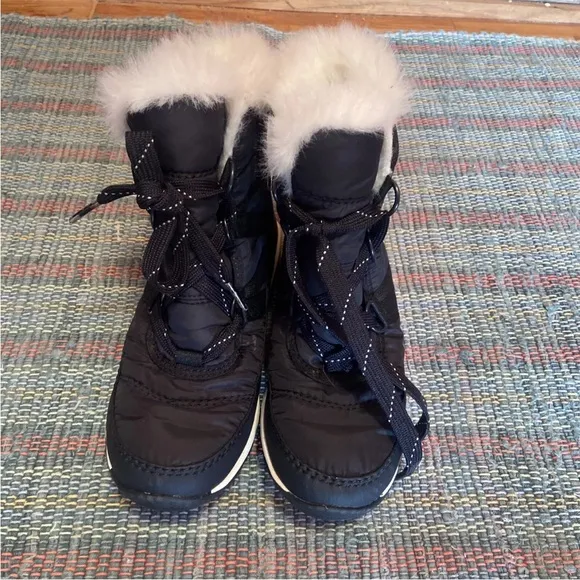 Sorel Youth 2 Whitney Short Waterproof Insulated Boots Girls Fur