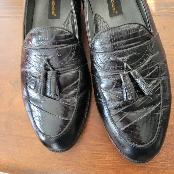 Stacy Adam's men's snake skin black loafers Sz 10 1 1/2.