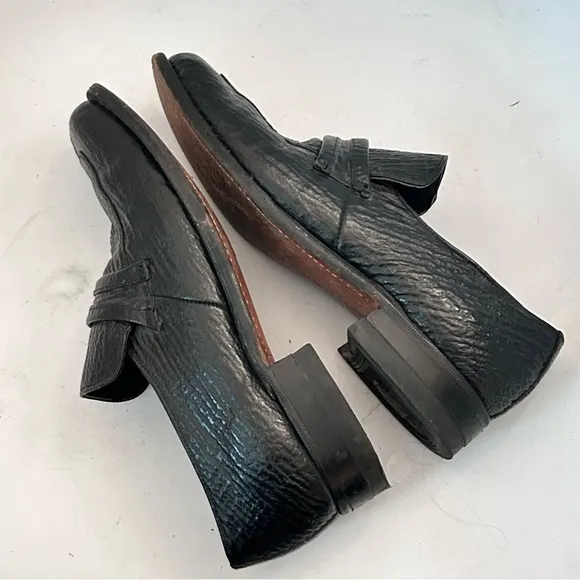 STUART MCGUIRE Vintage 70s Shark Skin Leather Loafers Black Mens Size 7