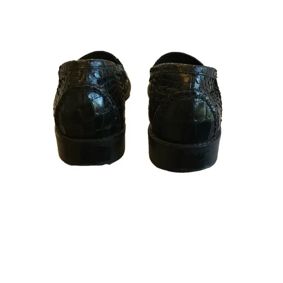 STUART Weitzman 10 N black reptile texture leather loafers with decorative ring