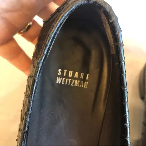 STUART Weitzman 10 N black reptile texture leather loafers with decorative ring