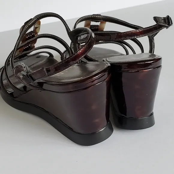 Stuart Weitzman Women's Brown Patent Leather Strappy Wedge Heel Sandal Size 6