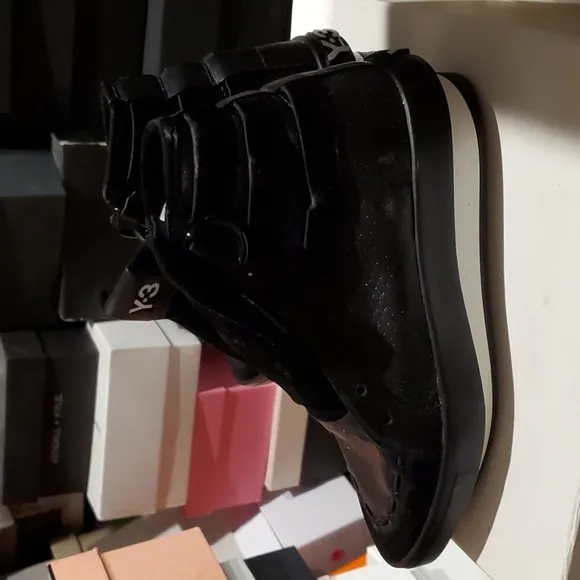 Sz 5.5 Nwob Y-3 high top leather sneakers