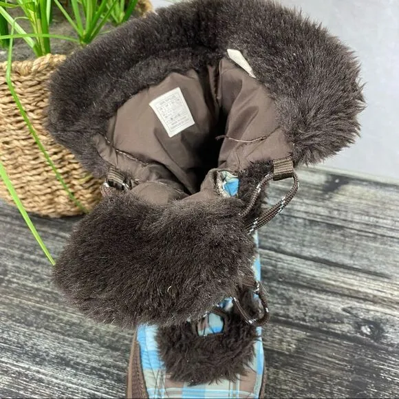 The North Face Nuptse Girl’s Blue &amp; Brown Plaid Fur Trim Lace Up Snow Boots 4