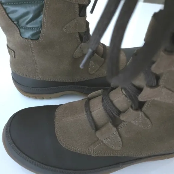 The North Face Nuptse Purna Brown Suede Waterproof Insulated Boots, Size 7.5