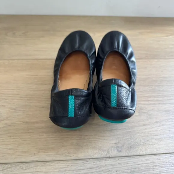 Tieks Matte Black Ballet Flats Size 6