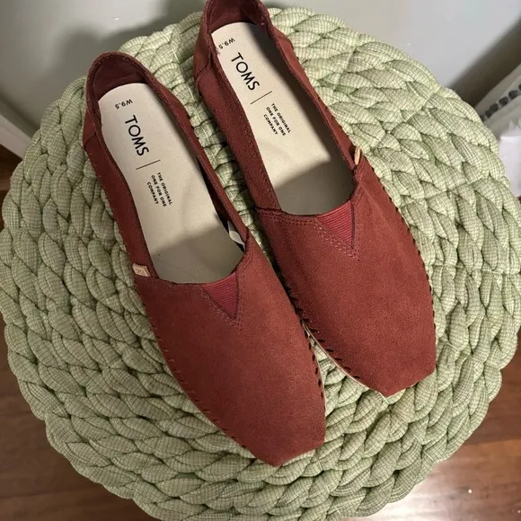 TOMS Alpargata Suede Leather Wrap Flat Espadrilles Flats Terracotta Red NWOB