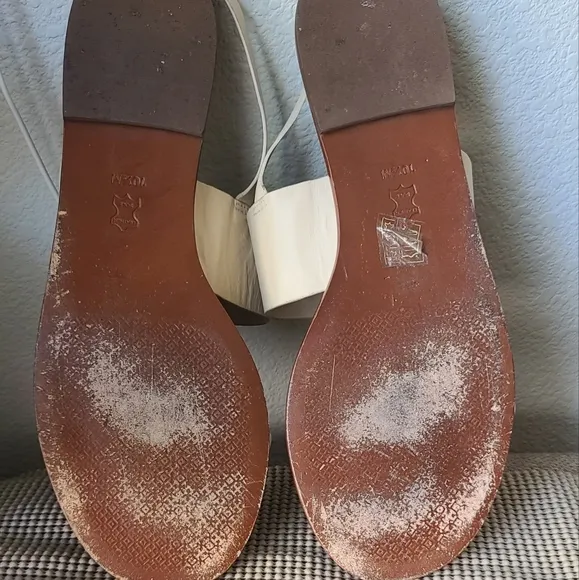 Tory Burch Beige Leather Logo Accent Sandals