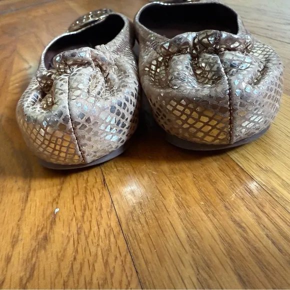 Tory Burch Gold Ballet Flats Sz 9.5Good Used Condition