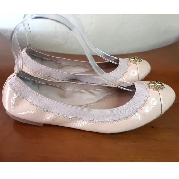 Tory Burch Jolie Ballet Flats Patent Leather Cap Toe Light Oak Womens US 8M