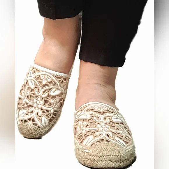 Tory Burch Lucia Embroidered Lace Espadrilles Shoes Tan/White US 9 New