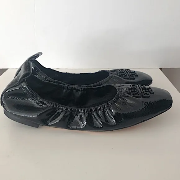 TORY BURCH Patent Leather Ballet Flats black