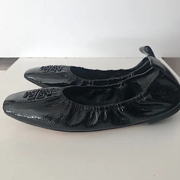 TORY BURCH Patent Leather Ballet Flats black