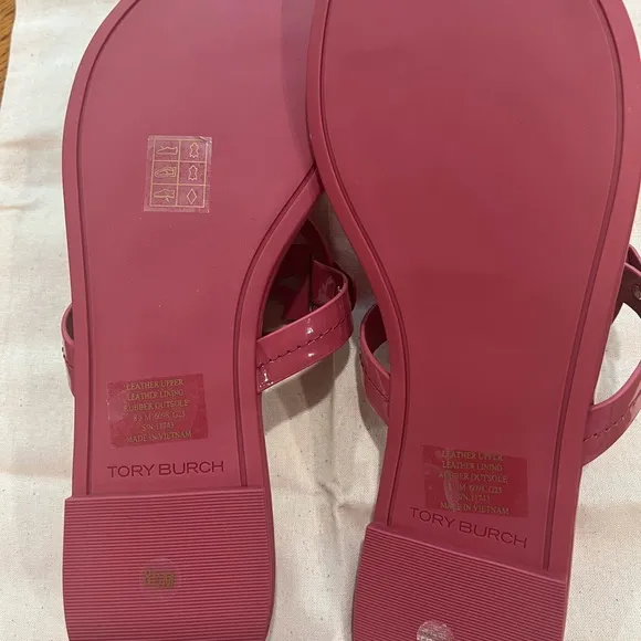 Tory Burch pink berry  Leather Sandals with Iconic Medallion