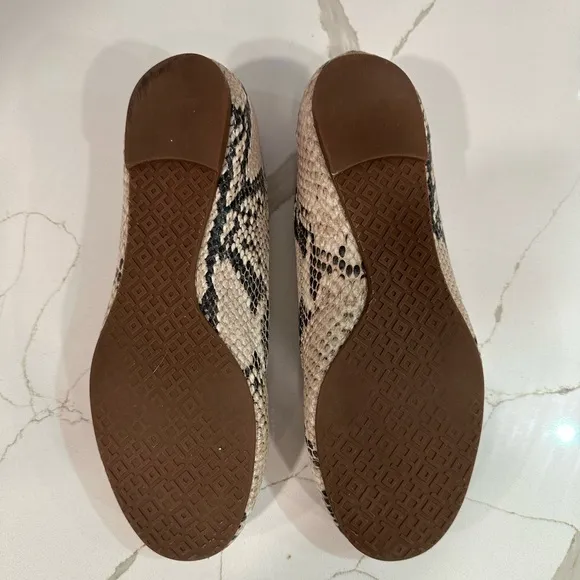 Tory Burch Reva Ballet Flats. Women’s size 7 M. Color Python Print