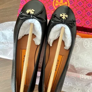 Tory Burch Tory Charm ballet Flats women new in box